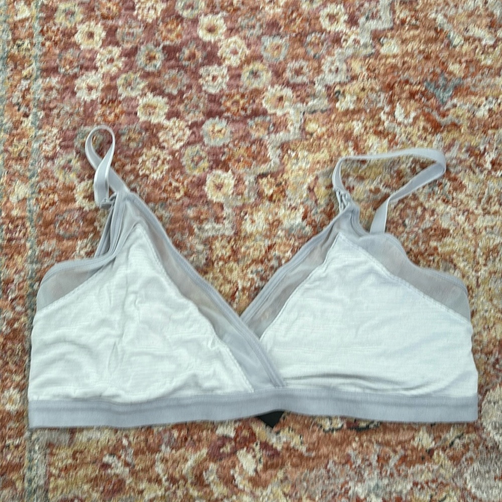 A Pea in the Pod Nursing Bra